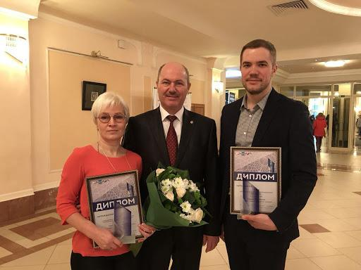 Профессор Валерия Строкова, ректор БГТУ Сергей Глаголев и Фёдор Жерновой